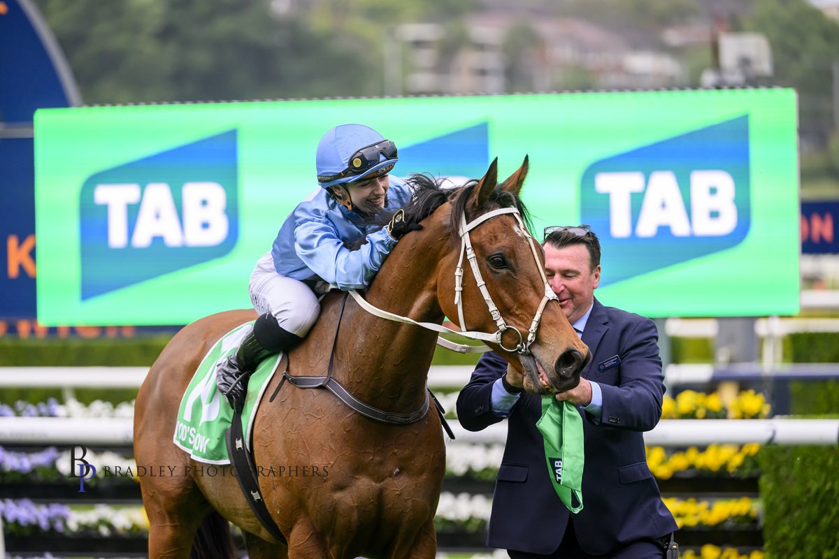 cwallerracing's tweet photo. 🌍 WHAT’S IN A NAME WEDNESDAY 🌍

God’s Window (Dubawi x Perfect Clarity 21 G) 

A name with a view! 👀

God’s Window is a breathtaking location in South Africa, perched high above the Lowveld, where on a clear day you can see all the way across to Mozambique. 

With his dam named Perfect Clarity, it seemed only fitting that he take his name from a place known for its spectacular views and far-reaching horizons.

A name as special as the horse himself!