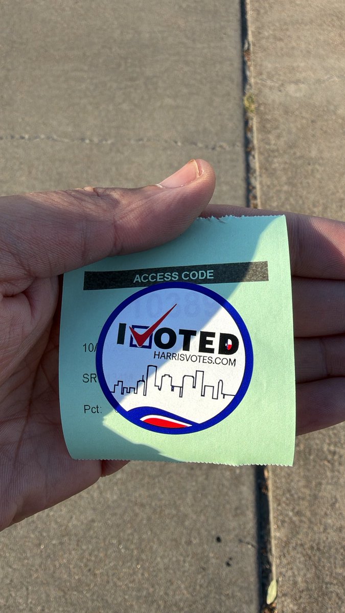 itsKARY_'s tweet photo. 🗳️✅ https://t.co/t0hfpy3uUb