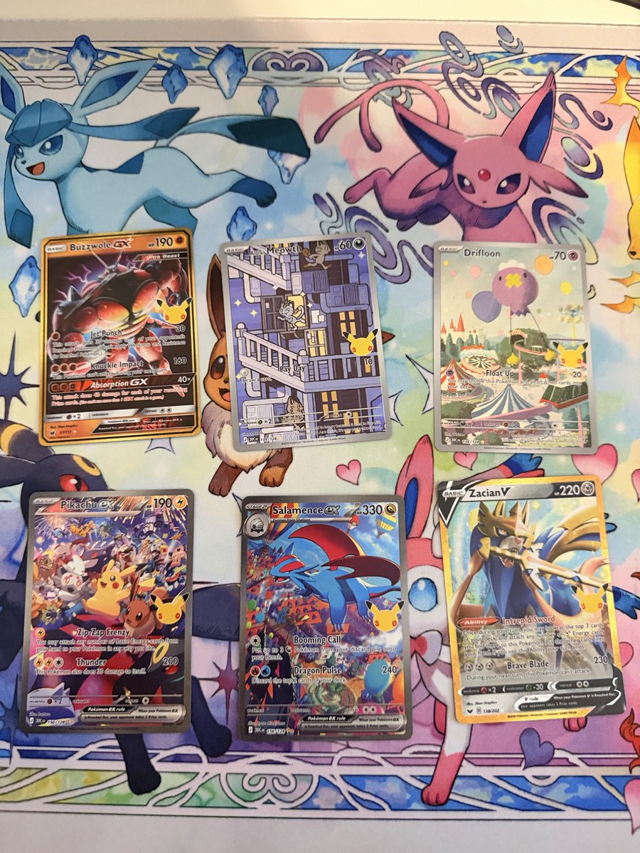 SkyCaptain_317's tweet photo. My pulls from 2 Bundles, 2 Knockouts, and a mini tin. Mostly cards I didn’t have yet but the Alolan Meowth and Zacian V will go into my daughter’s 30th binder that I’m building for her so she can have cards from all the sets from when she was born. https://t.co/auhChacLq0