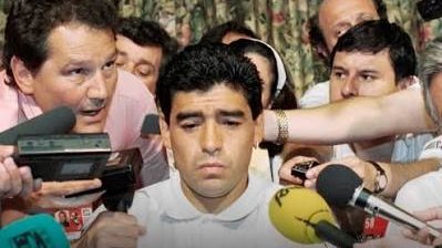 nasge's tweet photo. - Me cortaron las piernas
- No pero osea eso es falso por qué no podrías estar parado en este momento https://t.co/a60Ql8YXT4