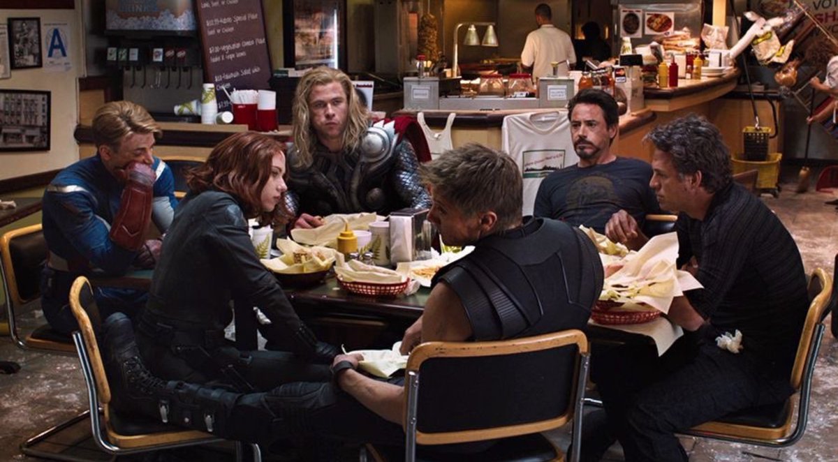cvansexual's tweet photo. Domestic Og 6 Avengers era has to be my fav time. https://t.co/9EyHh9WELL