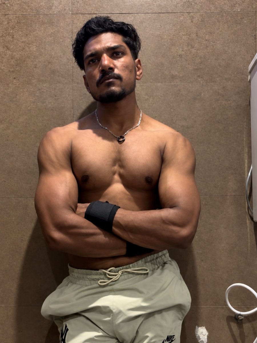 itoyuta64r's tweet photo. Built in silence. Let the results speak. No excuses, no shortcuts—just discipline. https://t.co/DNZ2U2JJ4b