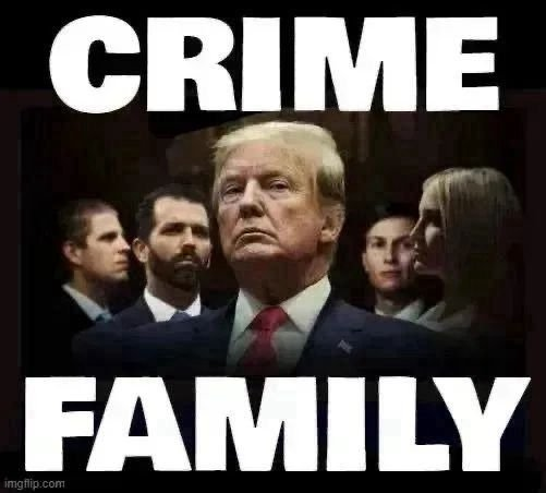 trumpy0dumpy's tweet photo. Every single one of them!

#TrumpTraitor https://t.co/RwlMxf2yLV