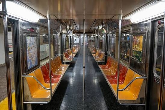 ATransportADay's tweet photo. Today's Transportation of the Day is: The 1 Train operated by the IRT Division of the NYC Subway!

Servicing 38 Stations along its 23.7 km (14.7 mi) route from Van Cortlandt Park–242nd Street station in The Bronx, to South Ferry station in Manhattan, NYC. https://t.co/G4BTci3dHS