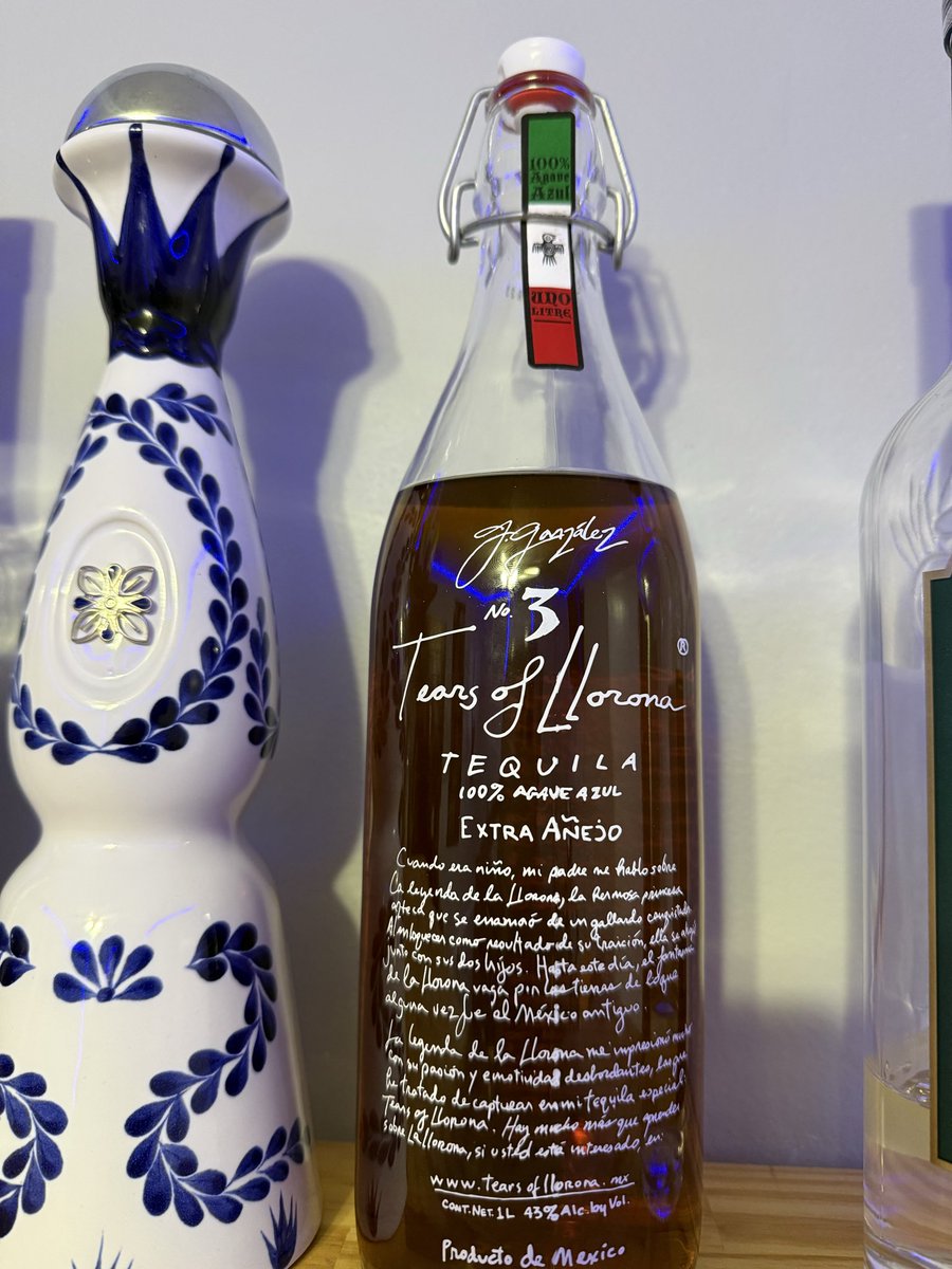 almostGodofWar's tweet photo. @klepini2 @LadyGAura I prefer that $300 bottle of tequila bought with that TRW/War Room money.. cheers to you and the Keyboard Army https://t.co/zGRgS1jHZF