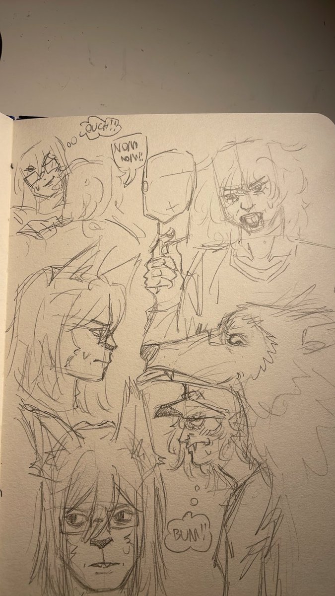 CHBoi5555's tweet photo. Finally drawing that warewolf Sayeon and vampire Ryujin https://t.co/AEge4zXlDR