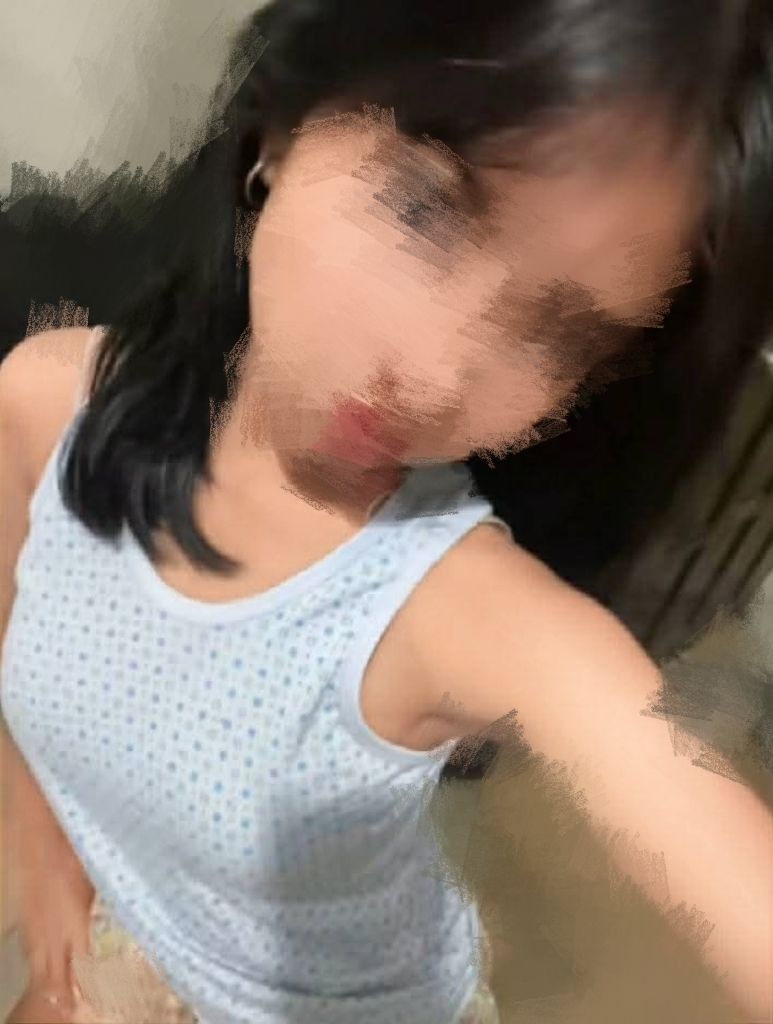 choijinju's tweet photo. 前アカウント凍結したから復活！！！！！ #裏アカ女子 #不登校 https://t.co/GWHy8oGngP