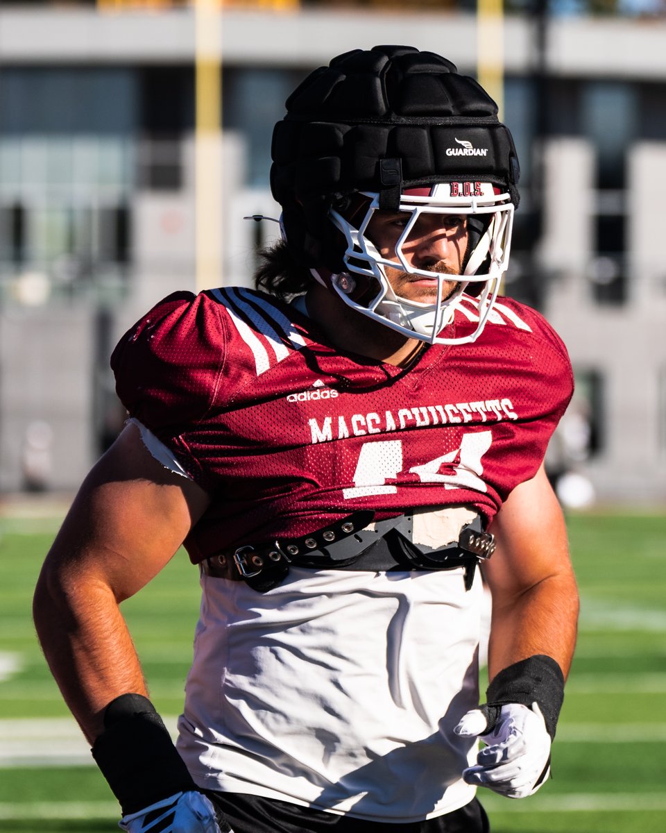 UMassFootball's tweet photo. Gearing up for Friday under the lights.

#Flagship 🚩 https://t.co/8uO6GFT1zt