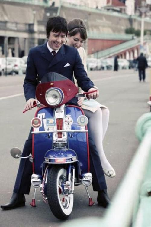 kennylanglea's tweet photo. Mod, from the word modernist, is a subculture that began in late 1950โs London and spread throughout Great Britain in the 1960โs, eventually influencing fashions and trends in other countries #Mods ๐ฌ๐ง #Britain https://t.co/eyRGAc0WTN