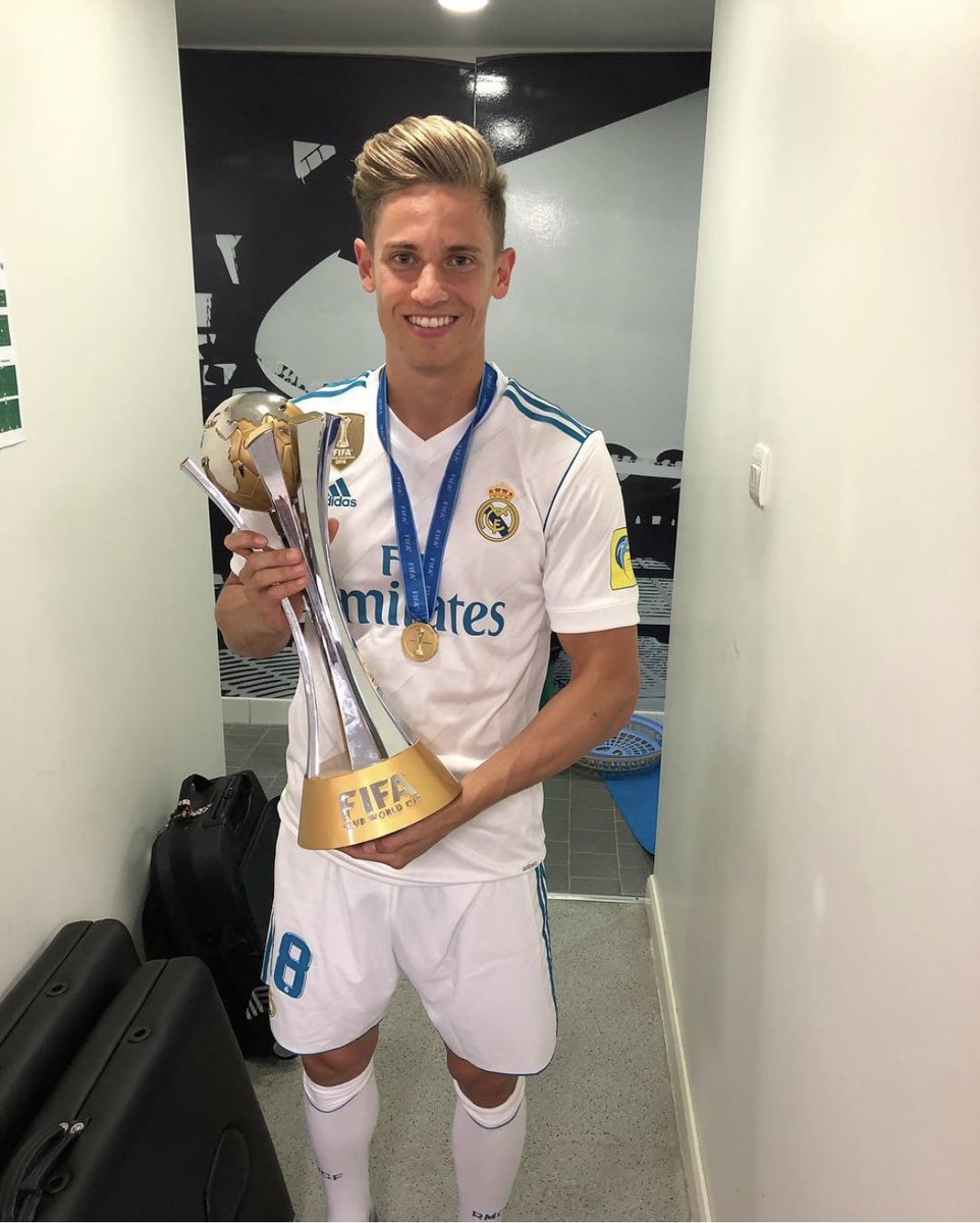 Dorus167's tweet photo. @GODINISMO93 @altanorte Ni a tu tercer capitán…🙈🙈 https://t.co/sIyPk6Bzq1