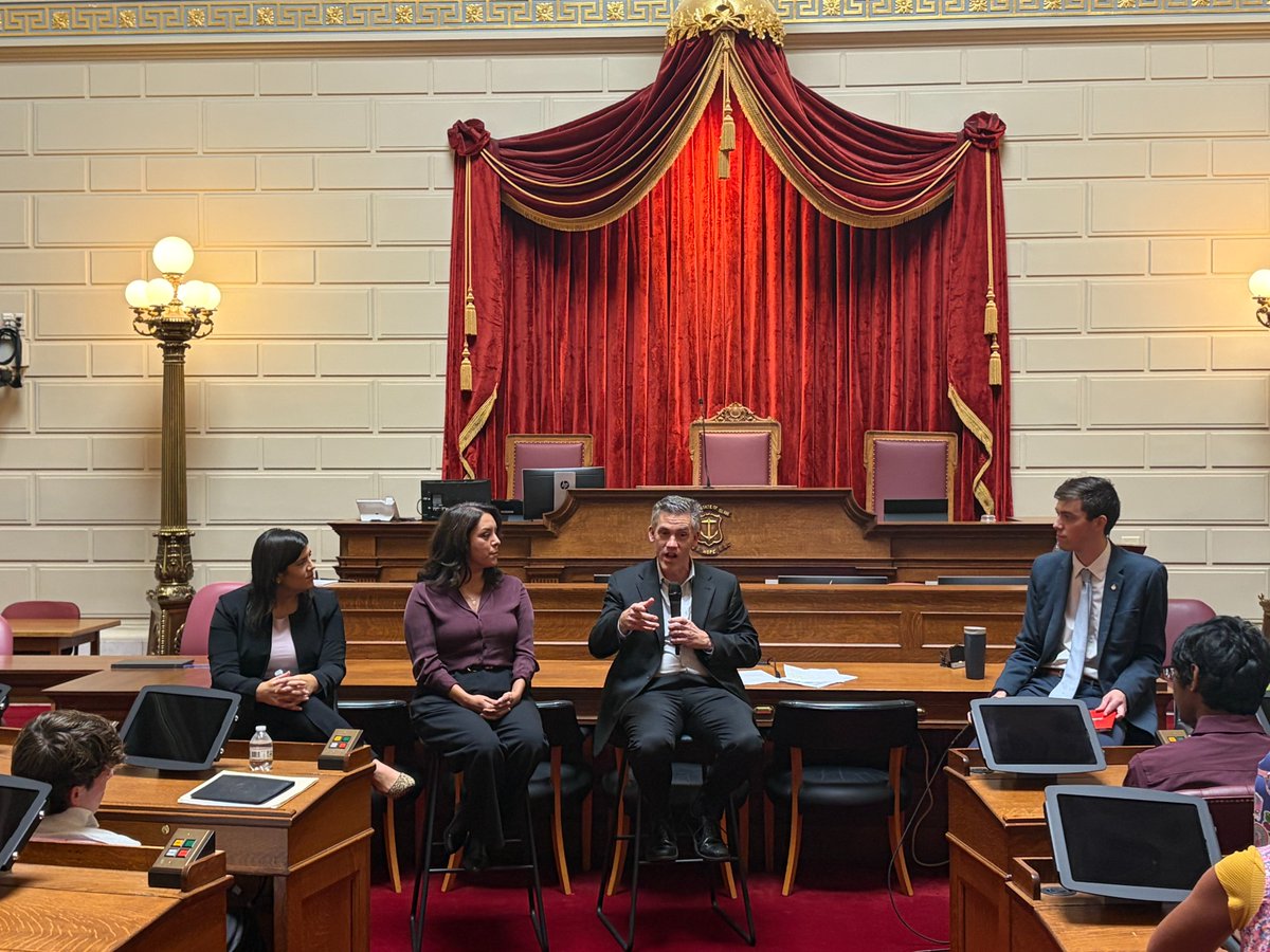 RISecState's tweet photo. Thank you to @StephMachado, @BiancaNBCBoston , and @nbc10_brian for participating in our media panel for the RI Civic Leadership Program. Students from across Rhode Island had the chance to ask reporters about the relationship between press and government. https://t.co/jvQla6snZ3
