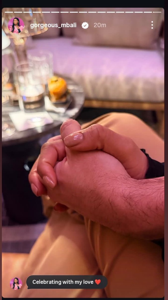 SA_gossiplab's tweet photo. Gorgeous Mbali soft launches her new white man after breaking up with Nsovo Mashaba. https://t.co/hPjCagqn5I