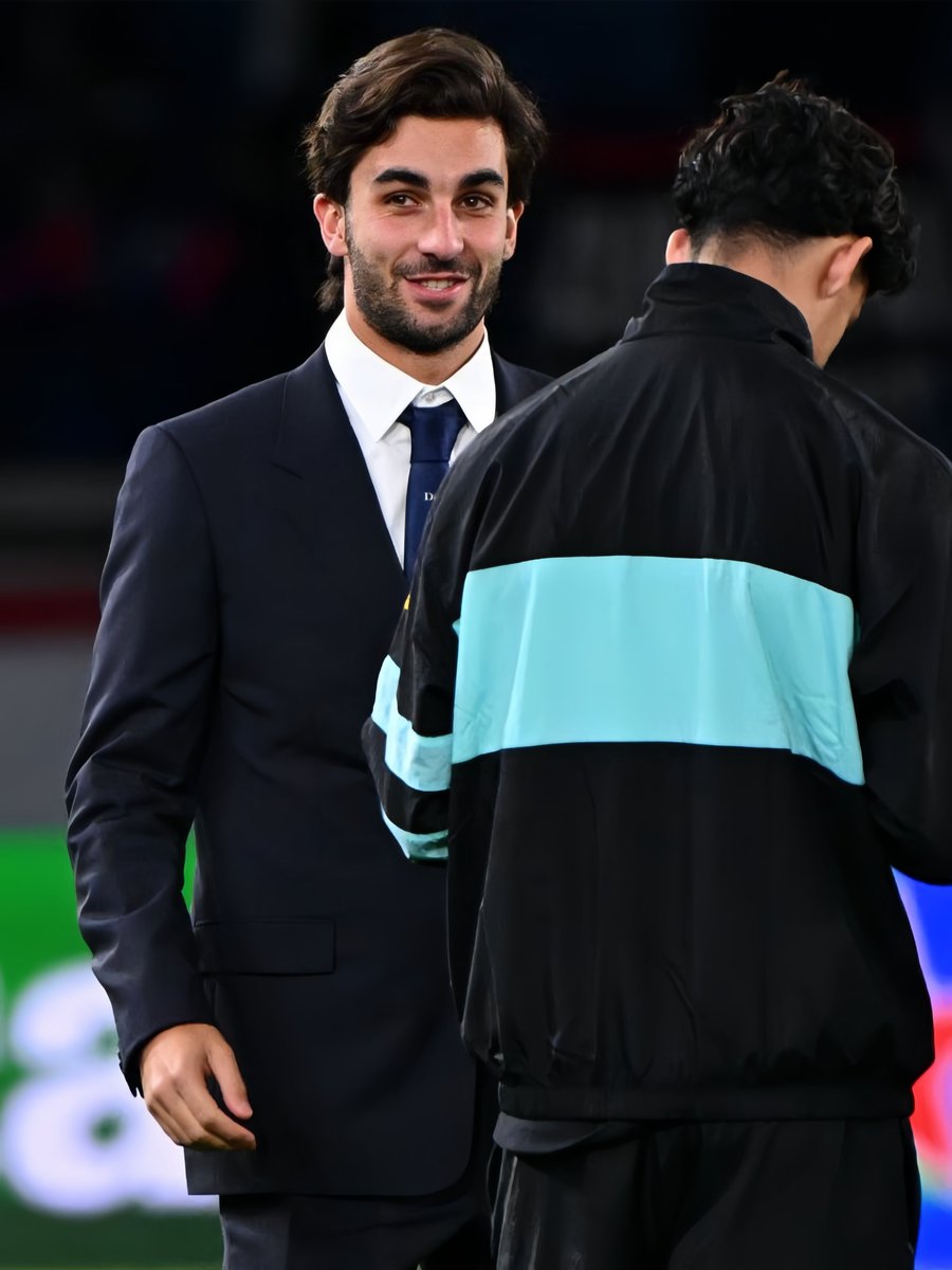 elrequin's tweet photo. thank you, PSG. thank you, dior. https://t.co/M1ocq6wFZZ