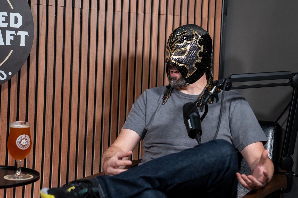 BallastPoint's tweet photo. Excalibur left Detroit with $2,500 and a Dodge K car to chase lucha libre. Now he’s the voice of @AEW, and he recently called a show at Wembley with close to 50,000 people watching.

He sits down with Jeff to talk about all of it.

Full episode out now: https://t.co/7NPsnJPwjp https://t.co/xdZGJgJlOM