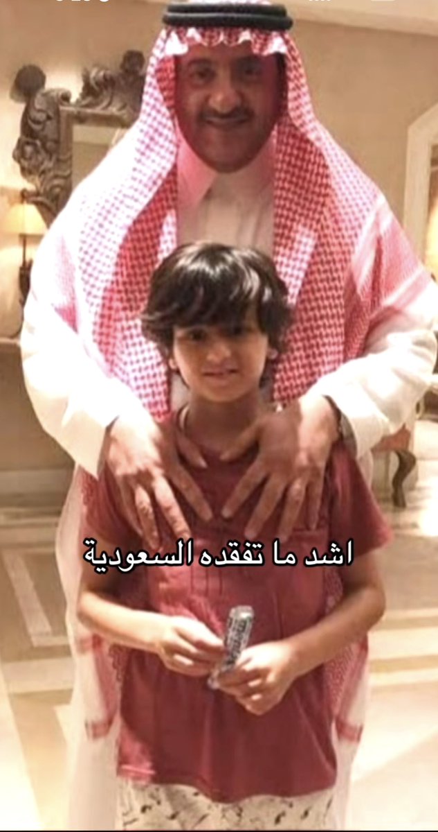 Talal1_ae's tweet photo. @uae_971d حرام هاذا مسجون و النغل ماسك ولي عهد https://t.co/COJaKbze6l