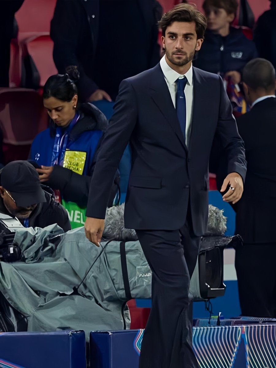 elrequin's tweet photo. thank you, PSG. thank you, dior. https://t.co/M1ocq6wFZZ
