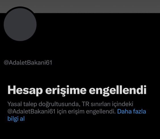 Fasizmitanimla's tweet photo. Kanzilerin idolü dediğiniz Erlik ve çevresindeki herkesin tüm sosyal medya hesapları akp tarafından tek tek kapatılırken sizin sözde muhalif ama aslında bu sürecin ortağı olan sosyalist fenomenlerinizin hesaplarına neden dokunulmuyor yoksa onlar da akpli faşistlerden mi? https://t.co/MzuS1dLW8m