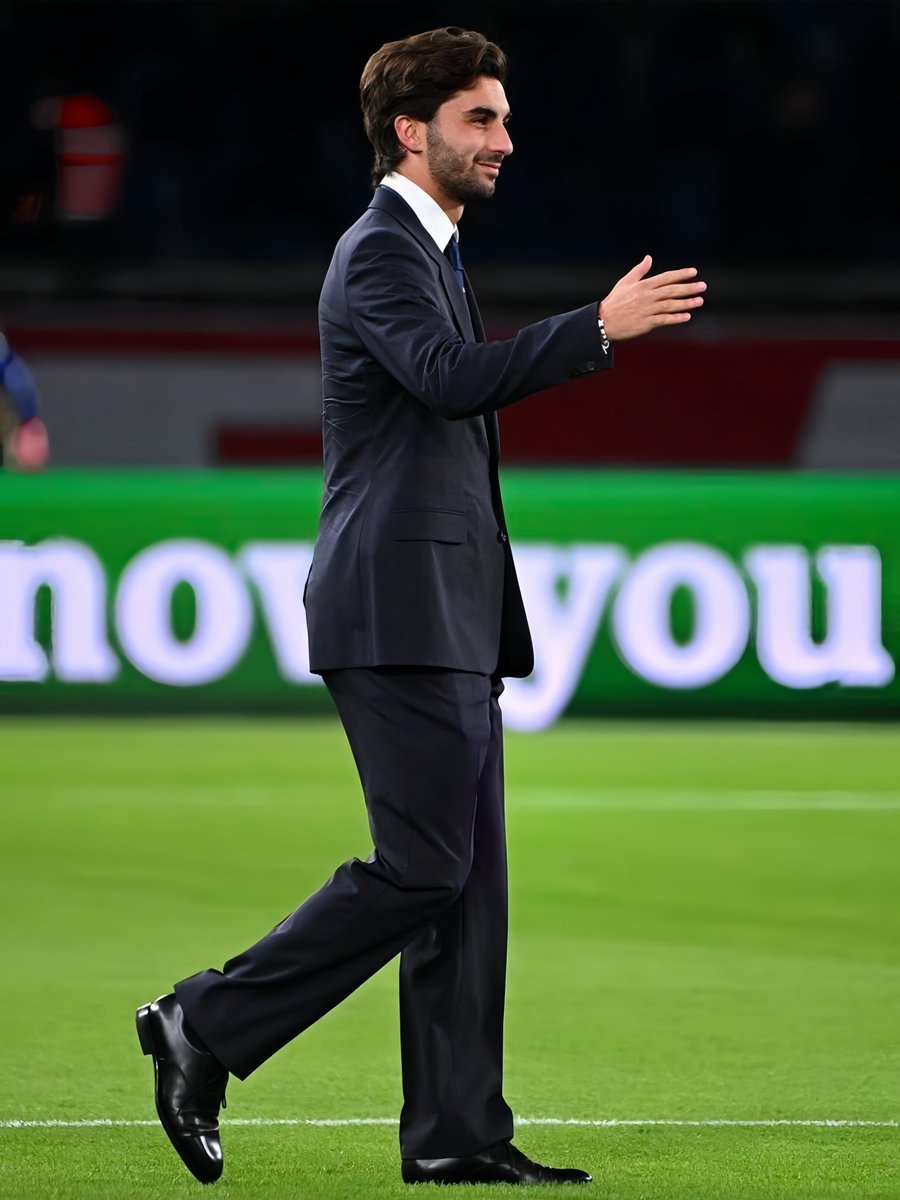 elrequin's tweet photo. thank you, PSG. thank you, dior. https://t.co/M1ocq6wFZZ