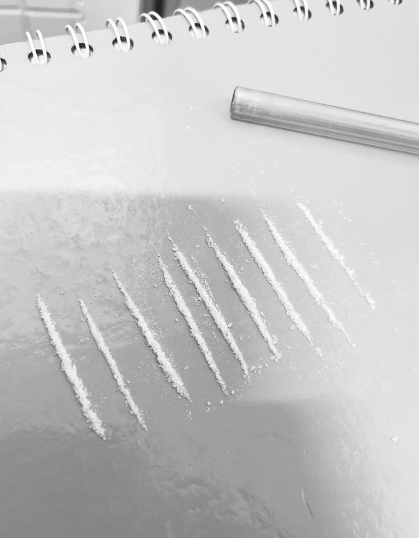 aloneinalonelyw's tweet photo. sin video porque los odio alaberga #drugstwt #methaddict #drugtwt https://t.co/qvfBdNDiv3