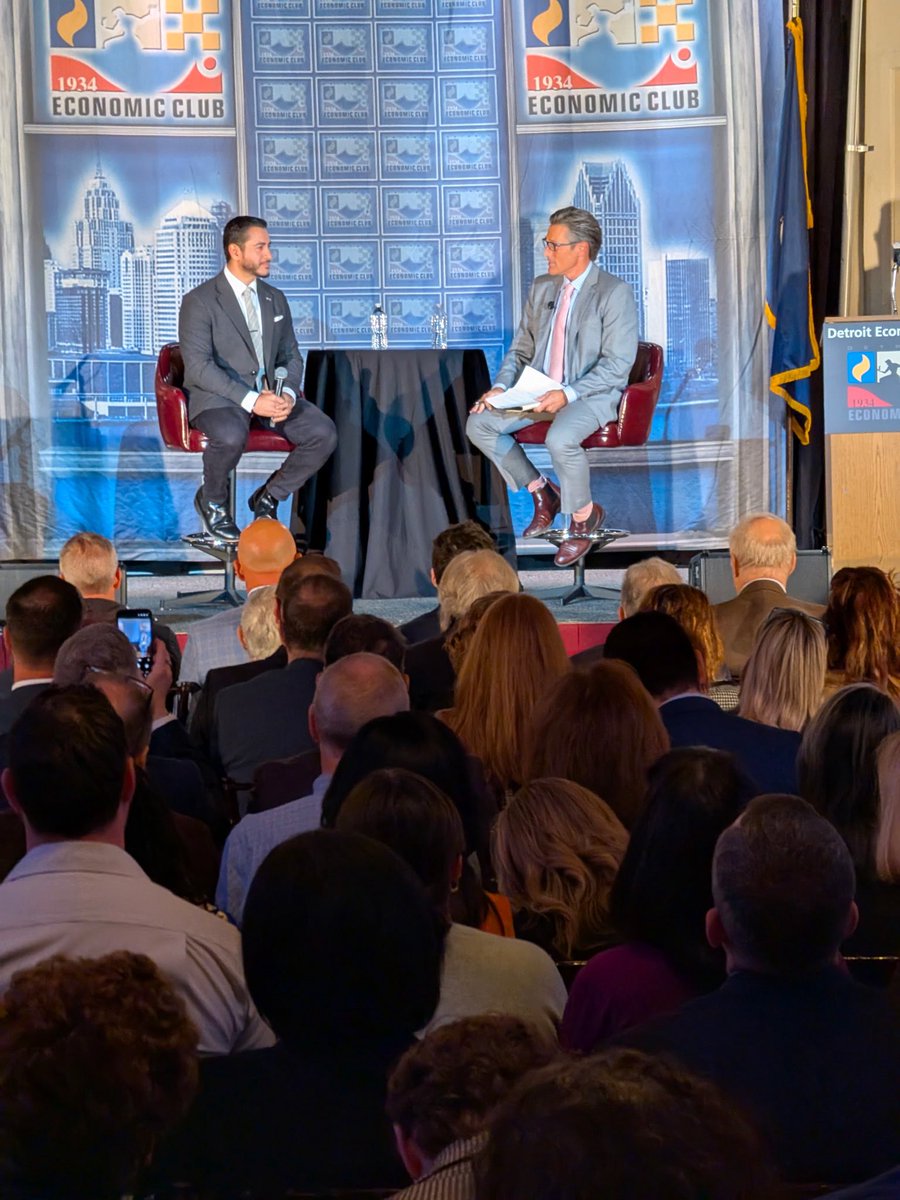JasonColthorp's tweet photo. Had the pleasure of moderating the @deteconomicclub discussion w/ @MikeRogersForMI &amp; @AbdulElSayed for #MISen. Great forum w/ actual policy answers w/o attacks on one another. 28 media outlets covered it — including 7 international. I actually did an post-interview for Estonia! https://t.co/CrmZwgsY7n