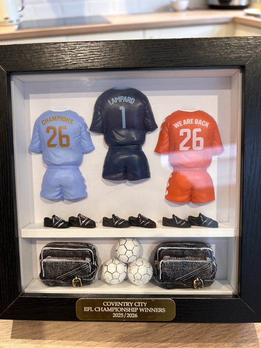 FramesKit's tweet photo. We’ve got Super Frankie Lampard 🩵

#PUSB https://t.co/vzBgXuXJlo