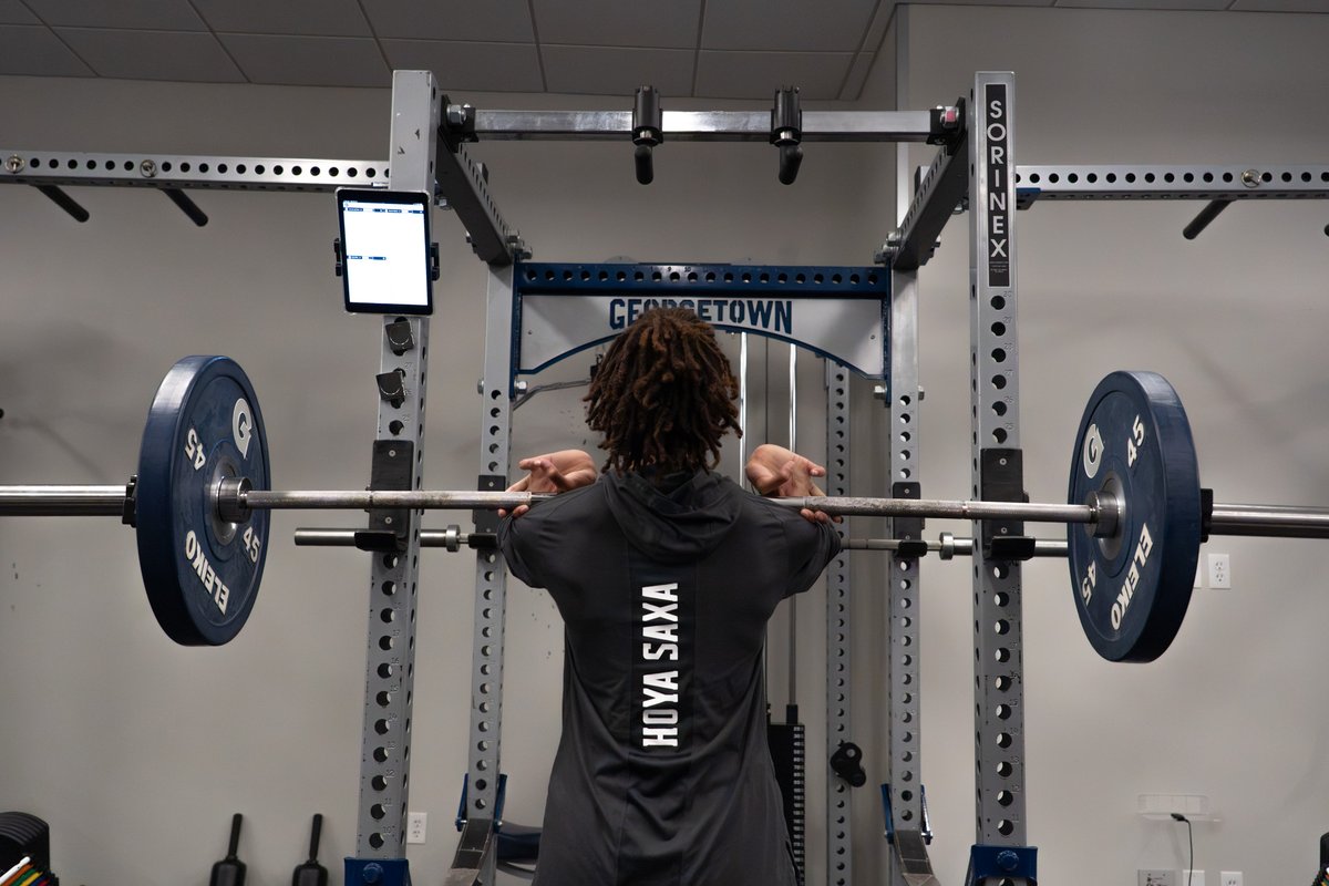 GeorgetownWBB's tweet photo. Iron sharpens iron 💪

#HoyaSaxa #HoyaBold #HoyaTough #TheFamily #ODO https://t.co/yPuFD16irg