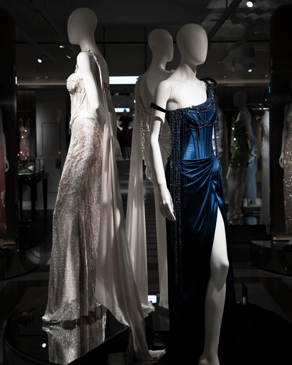 GG_Studio's tweet photo. Gaurav Gupta x Harrods 

Festive Trunk Show
19.10.26 - 02.11.26

An exclusive showcase of Indian festive wear, bringing together the richness of tradition and a contemporary approach to couture. Through distinctive silhouettes, considered craftsmanship and the spirit of Diwali, Gaurav Gupta presents a festive edit that honours the beauty of Indian dressing through a modern lens.

Private Suite, Harrods London

#GauravGupta #GauravGuptaCouture #Harrods