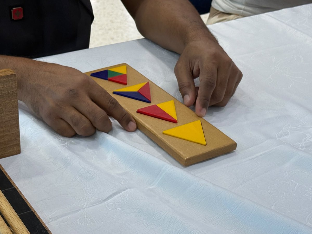 ARNColombia's tweet photo. @comfacesar 🤝 Durante la jornada, las y los participantes recibieron orientación para elaborar hojas de vida, preparar entrevistas laborales y pruebas psicotécnicas. Además, realizaron su registro en la Bolsa de Empleo de Comfacesar, como parte del acompañamiento a su vinculación laboral. https://t.co/p6UzKBUZoz