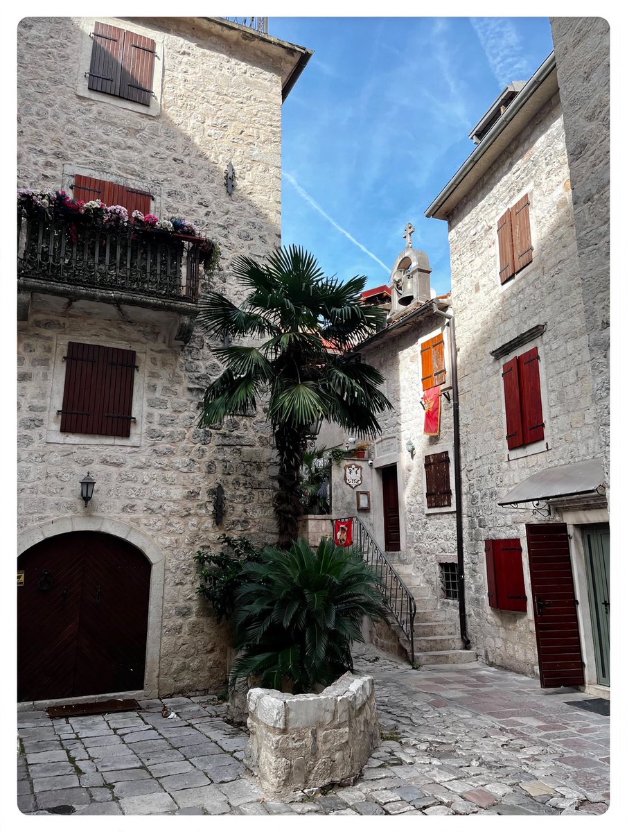 geo_viaggio's tweet photo. Kotor iyi ki gördüm dediğim şehirlerden biri oldu. #montenegro https://t.co/c4dhtABnLY