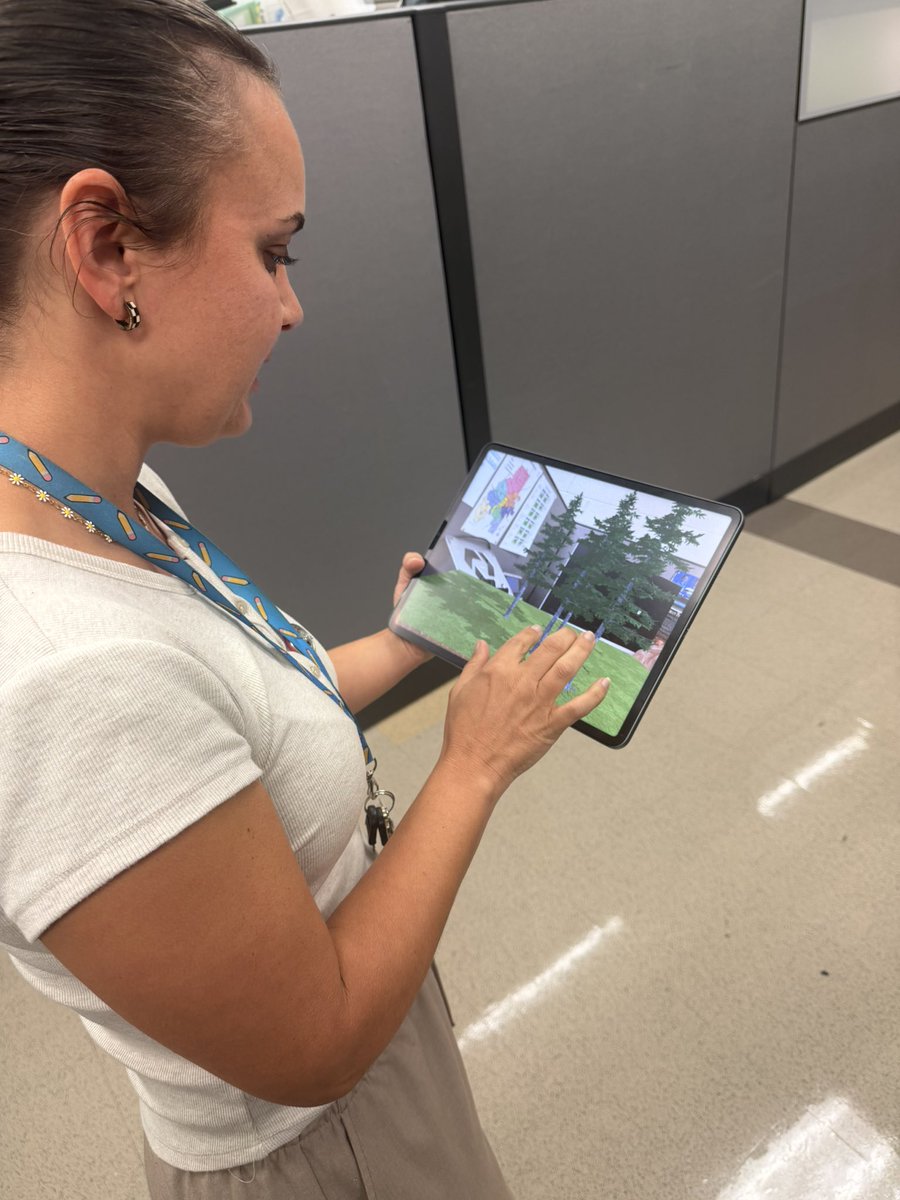 apsitdana's tweet photo. Designing a Georgia regions and habitats project in @DiscoveryEd Sandbox AR for 3rd graders! Students create a region, navigate it in AR, and record a video explaining physical features and animal adaptations. Spatial storytelling in action! @apsitnatasha @APSInstructTech https://t.co/wacA4061f4