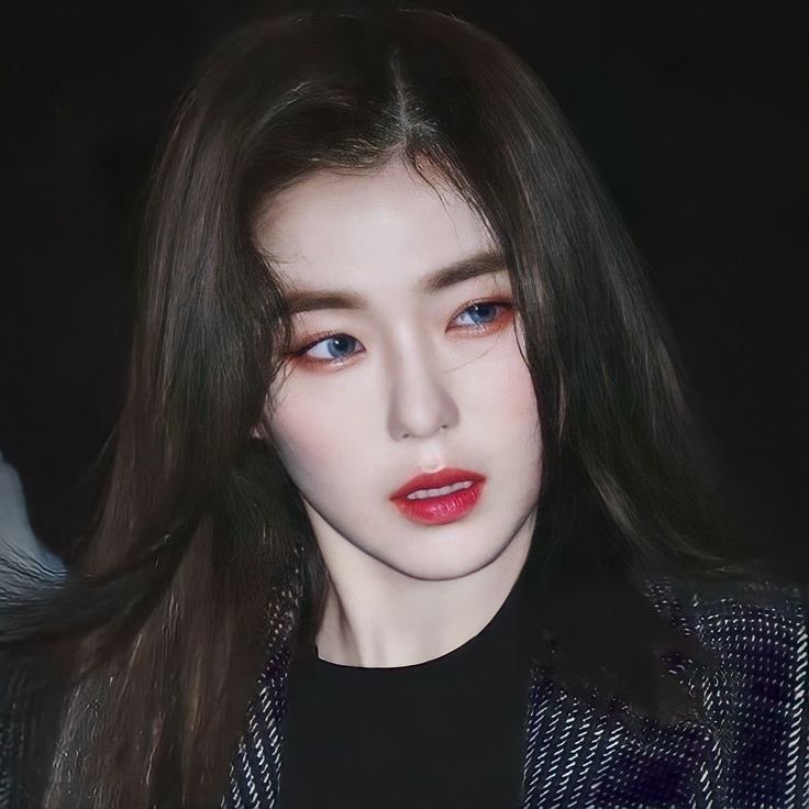 seulgixme's tweet photo. vamprene jebal https://t.co/QtwRySemla