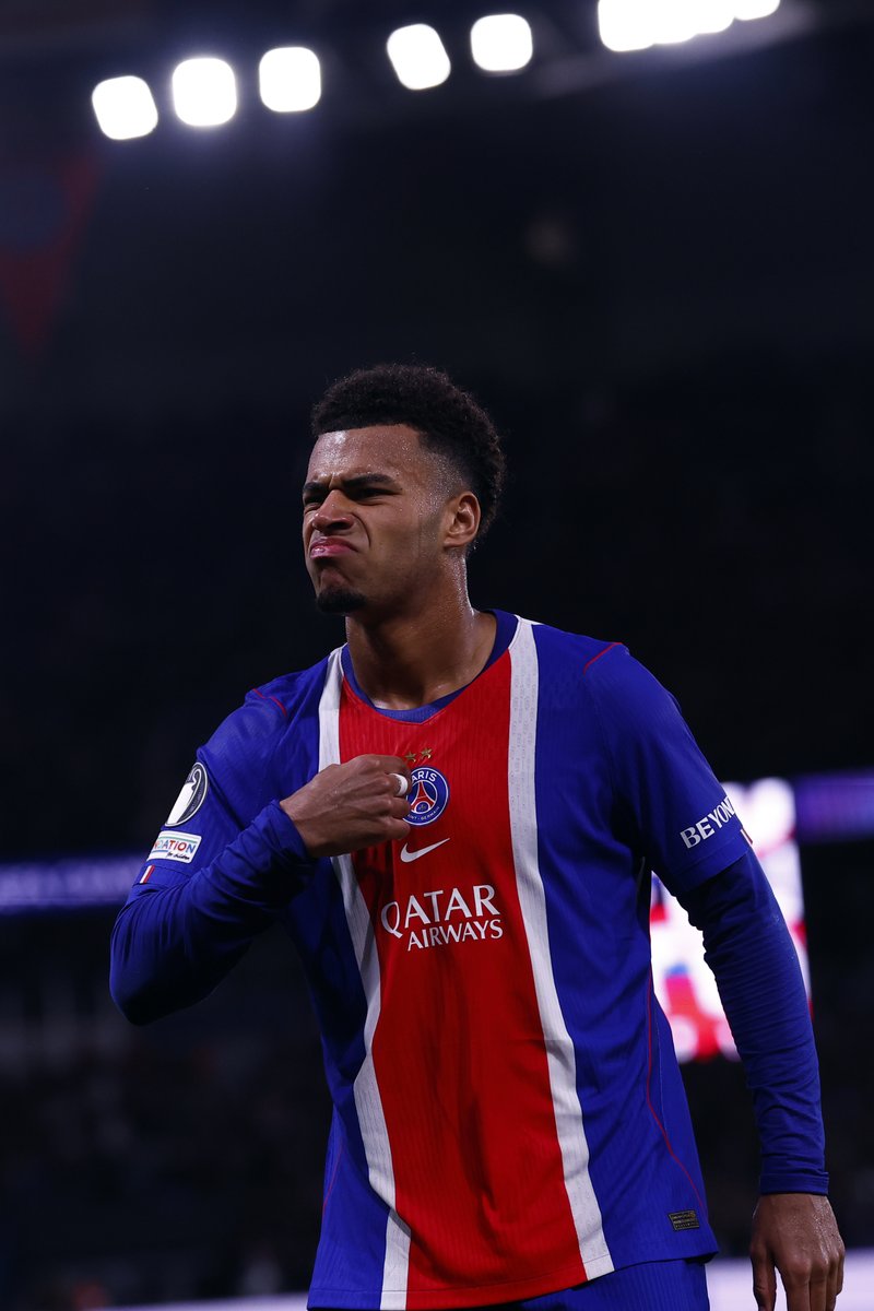 PSG_espanol's tweet photo. Désiré Doué. https://t.co/90Qp72CB2o