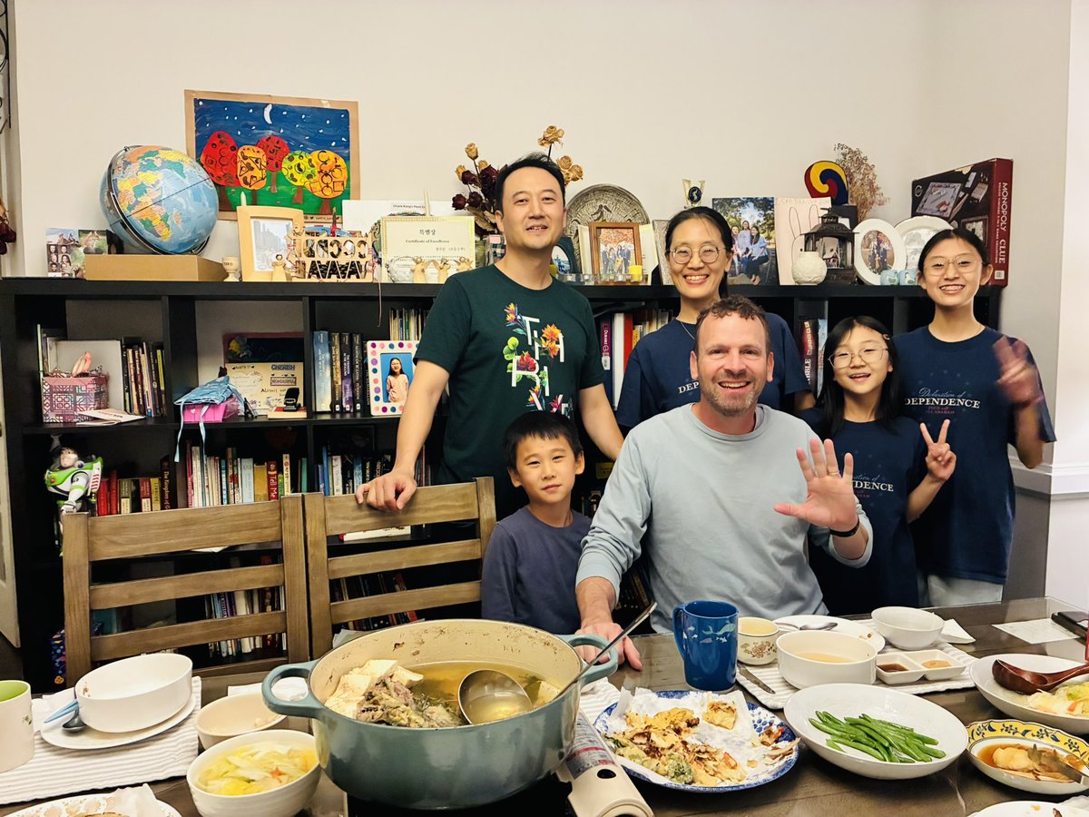 gregwest120's tweet photo. What a great family Pastor Ho and Yeonmi have! I was blessed to be with them &amp; Smith Chapel Global Methodist Church in Great Falls, Virginia. 

If you’re in Northern Virginia, drop in! Worship gatherings in English and in Korean.￼

https://t.co/pYH4EEdREn

#globalmethodistchurch https://t.co/2tgSTxek3a