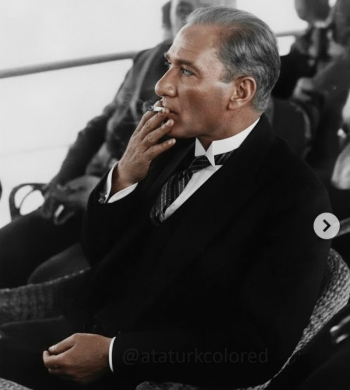 Aliddemirel2's tweet photo. @EraltanSibel Bu makedon, komutan ve kazanmış... "if you eat" 👇 https://t.co/O1f9mvpuQ2