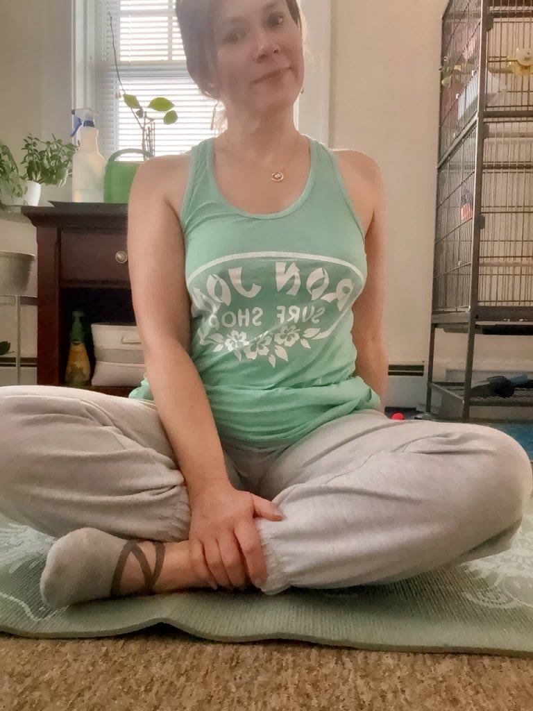 DevotedPatsy722's tweet photo. This is a reminder to do something good for yourself today! Your future self will thank you ❤️❤️❤️ https://t.co/cHOxJ3epvS