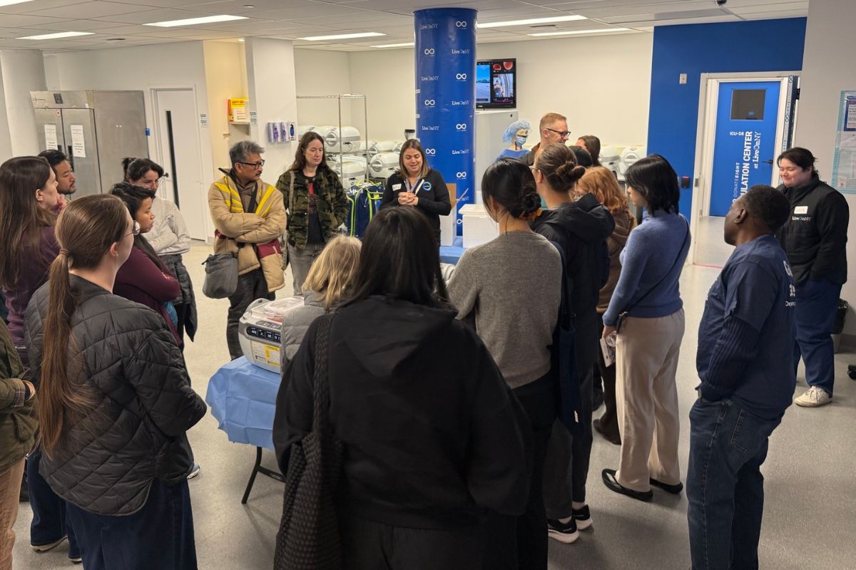 LiveOnNewYork's tweet photo. Thank you to everyone who joined us for @ohny Weekend! We were honored to welcome visitors to our Long Island City Simulation Center to learn about the lifesaving organ donation process. Sincere thanks to our incredible staff, volunteers, and community.

#LiveOnNY #DonateLife https://t.co/16dNCmnD1b