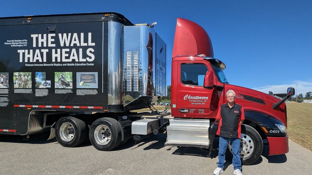 VVMF's tweet photo. Thank you to the escort crew in Cookeville, Tennessee for seeing The Wall That Heals into the community.

Paul Scholtens of Christenson Transportation hauled The Wall That Heals into Cookeville, Tennessee. Our drivers donate their time, fuel, and equipment to haul The Wall That Heals around the country. Thank you, Paul! 

Visit https://t.co/VP956ZadE1 for more information.