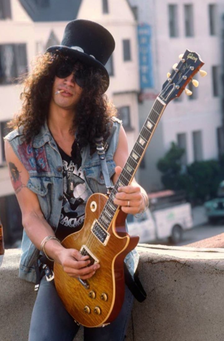 SusanMcEntyre1's tweet photo. Slash - 1987 .NZ Collection #HardRock #HeavyMetal https://t.co/dvSAYpo7FY