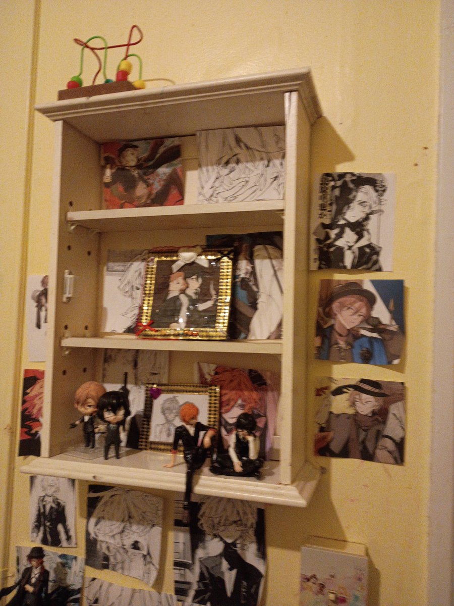 loverofslug's tweet photo. Shrine 👀 https://t.co/dJJiz9NiVP