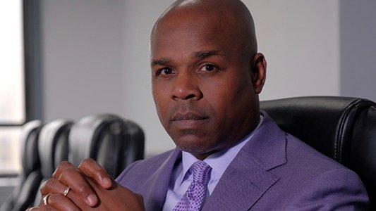 ESUniversity's tweet photo. East Stroudsburg University is pleased to announce that Raymond Hamlin ’86, a founding partner of the law firm of Hunt, Hamlin, and Ridley, will be the keynote speaker for our 30th annual Dr. Martin Luther King Jr. Celebration Breakfast on Jan. 18.

🔗 https://t.co/hy8obGZwLs https://t.co/yVQS4Hwa41