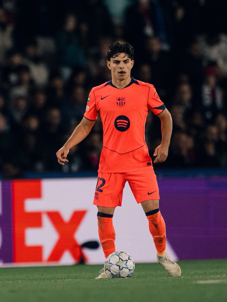 JeffFcb14's tweet photo. RETIRADA A KVARATSKHELIA JAJAJAJAJAJAJA 

LA PUTISIMA MASIA https://t.co/nnWLlF1q1n