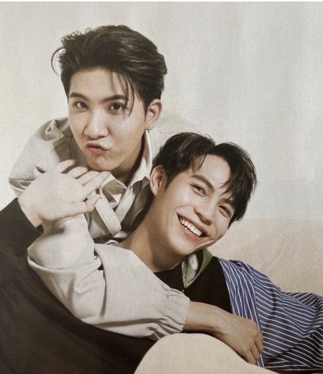 AuricaRising's tweet photo. Beginning of Tomorrow 

https://t.co/0kNkUfI0fR via @ao3org

Taking a pause from FK(ink)Tober to post something wholesome. Always wishing the best for our kittens.

#FirstKhaotung 
#Firstkp 
#khaotungg https://t.co/Q8t8B5o5O7