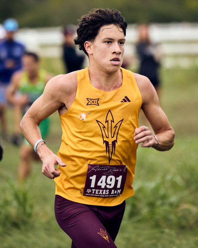 SunDevilTFXC's tweet photo. Frames from the Arturo Barrios Invitational 📸

#ForksUp /// #O2V https://t.co/UJ9irl5gLQ