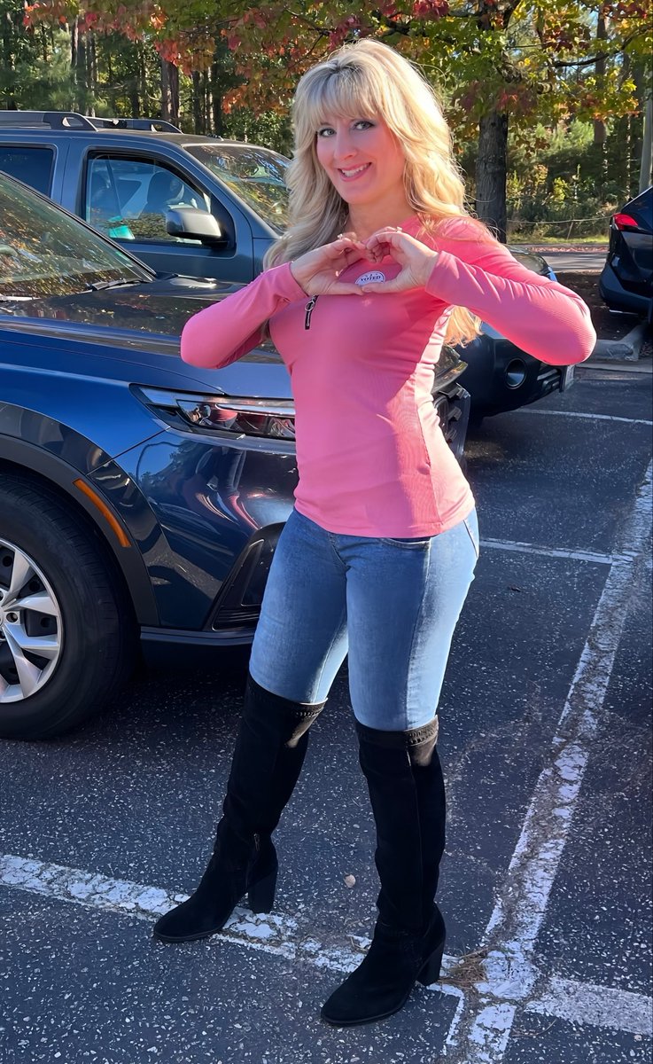 JenniferHo8769's tweet photo. I just voted Red straight down the ballot on my 54th Birthday, in Chesterfield County Virginia!! https://t.co/3oqjsZJjBz