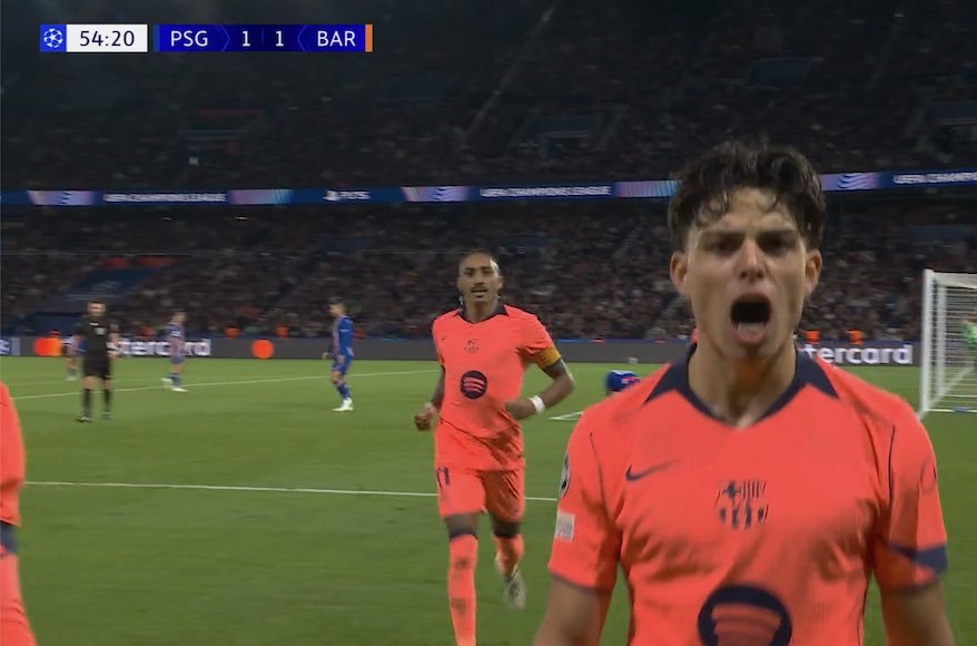 SamirOthmae7bd's tweet photo. XAVI ESPART MAKES IT 1-1 

BARCELONA BACK IN IT
#xavi #xaviespart #fcbarcelona #psg #PSGBarca https://t.co/YccxEcBAq8