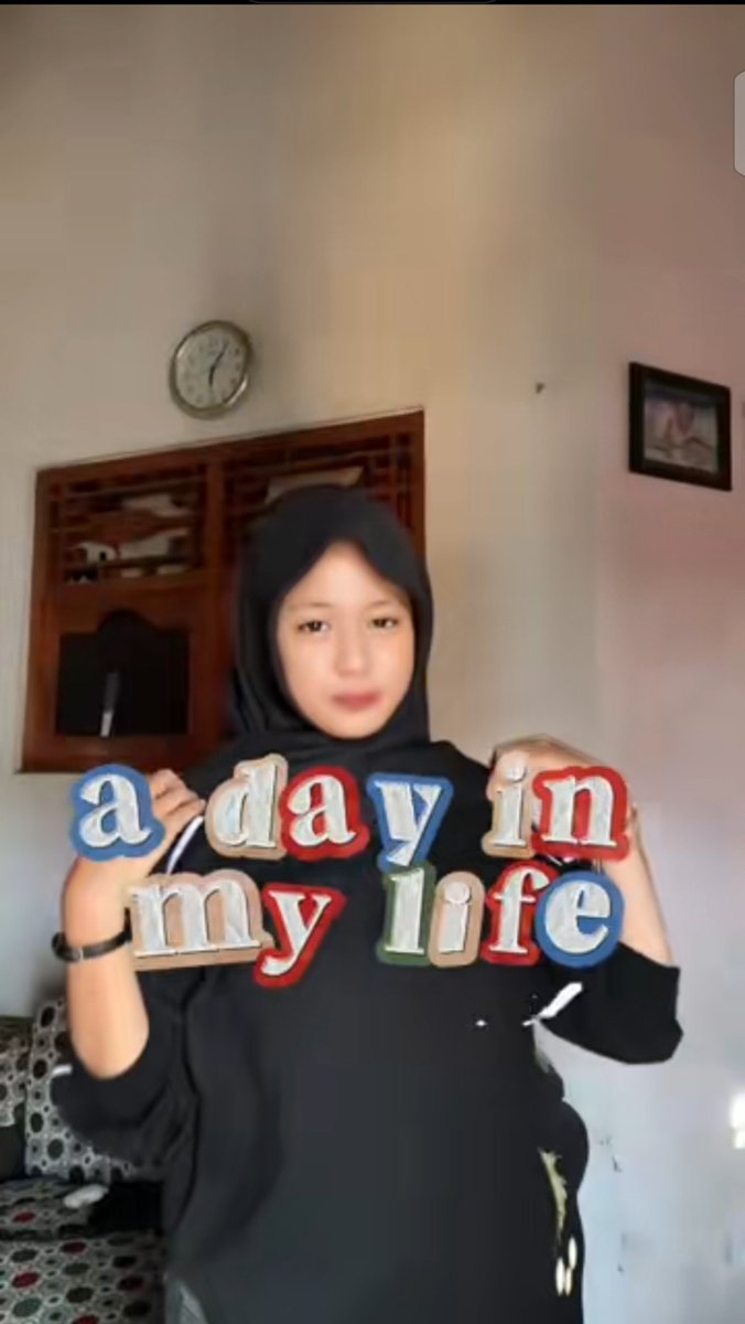 Dorayakni's tweet photo. Versi ceweknya nih 
https://t.co/ZeX43AM8kG https://t.co/YQMyak20uP
