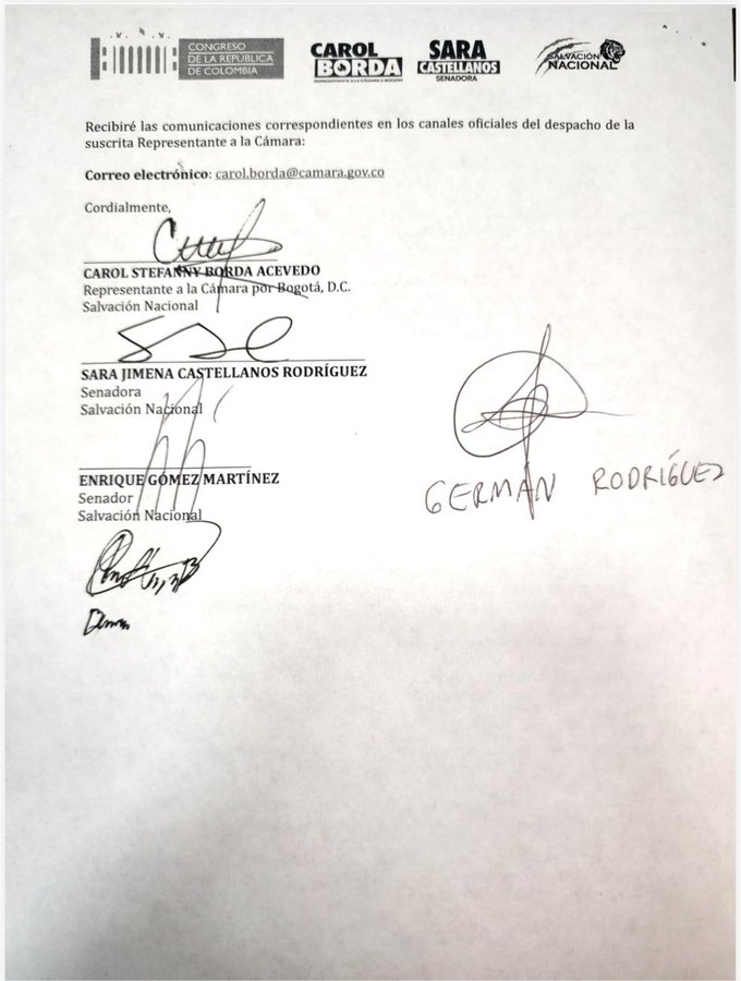 Enrique_GomezM's tweet photo. Radicamos una denuncia contra Gustavo Petro ante Comisión de Acusaciones por los hechos denunciados del denóminado 'Pacto de Valledupar'. https://t.co/nPnOJBRv1A