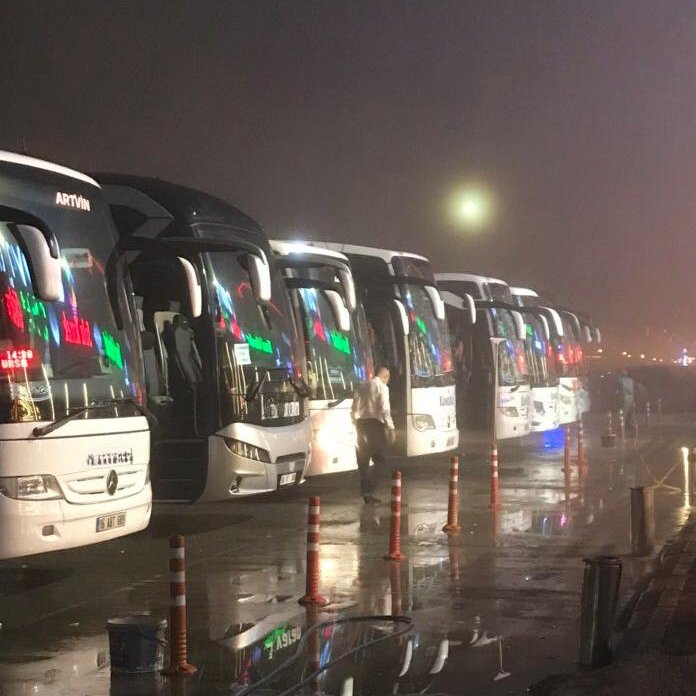 BrJR0T's tweet photo. @bosunatiklama ekim ortasında gece otobüsten inip yüzüne çarpan o meşhur afyon dinlenme tesisi ayazı tüm ülkeye indi valla.. sibirya kökenli yüksek basınç erken oturdu bu sene, kasım başı gelmeden iç bölgelerde ilk kar yağışını görürüz. gündem için @BrJR0T takip edin https://t.co/jxKqrNdj5L