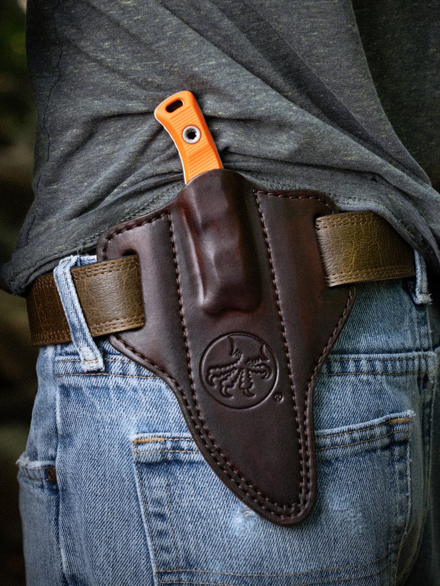 microtechknives's tweet photo. The award-winning Akris featuring a stonewashed standard edge blade paired with G-10 handles in various colors, complete with a Kydex or leather sheath. 

Made for the outdoors and all the adventures that await, the Akris is a trusted tool for your kit. https://t.co/CRtHAVSxA1