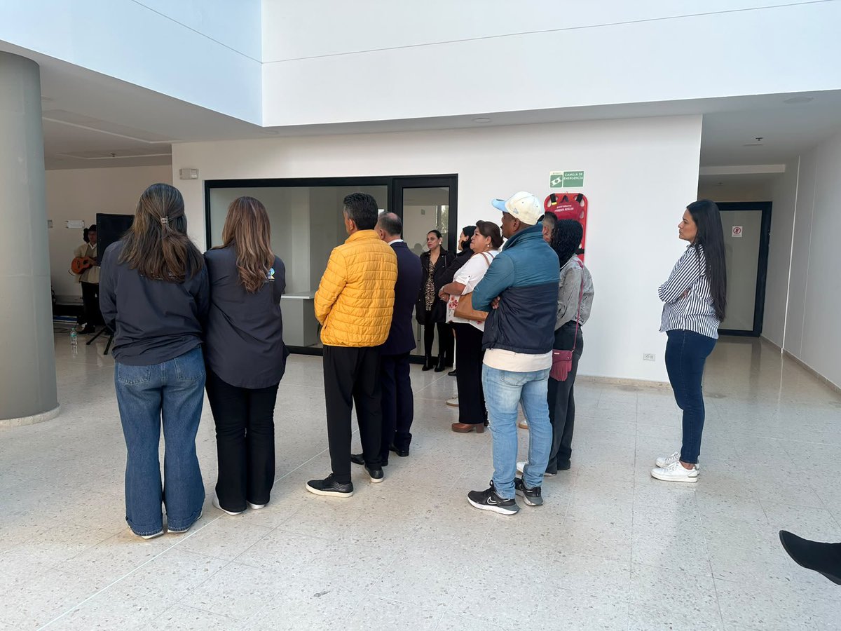 SecGobCundi's tweet photo. En #Zipaquirá, acompañamos Raíces y Jugadas de la Restauración, iniciativa del Juzgado Penal del Circuito para Adolescentes que, a través de la memoria, el juego y el cuidado de la naturaleza, promueve oportunidades para los adolescentes y la reconstrucción de vínculos sociales. https://t.co/m6YBifeGe2